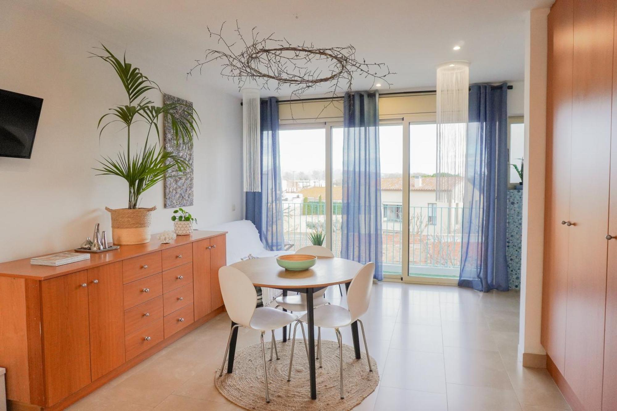 Costa Brava Acollidor Apartament Amb Gran Terrassa Per A 3 Persones Castello  D'Empuries Exteriör bild